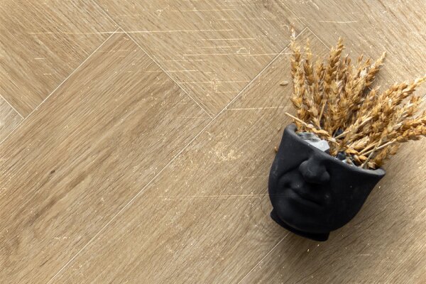  Почему плитка так сильно царапается? 